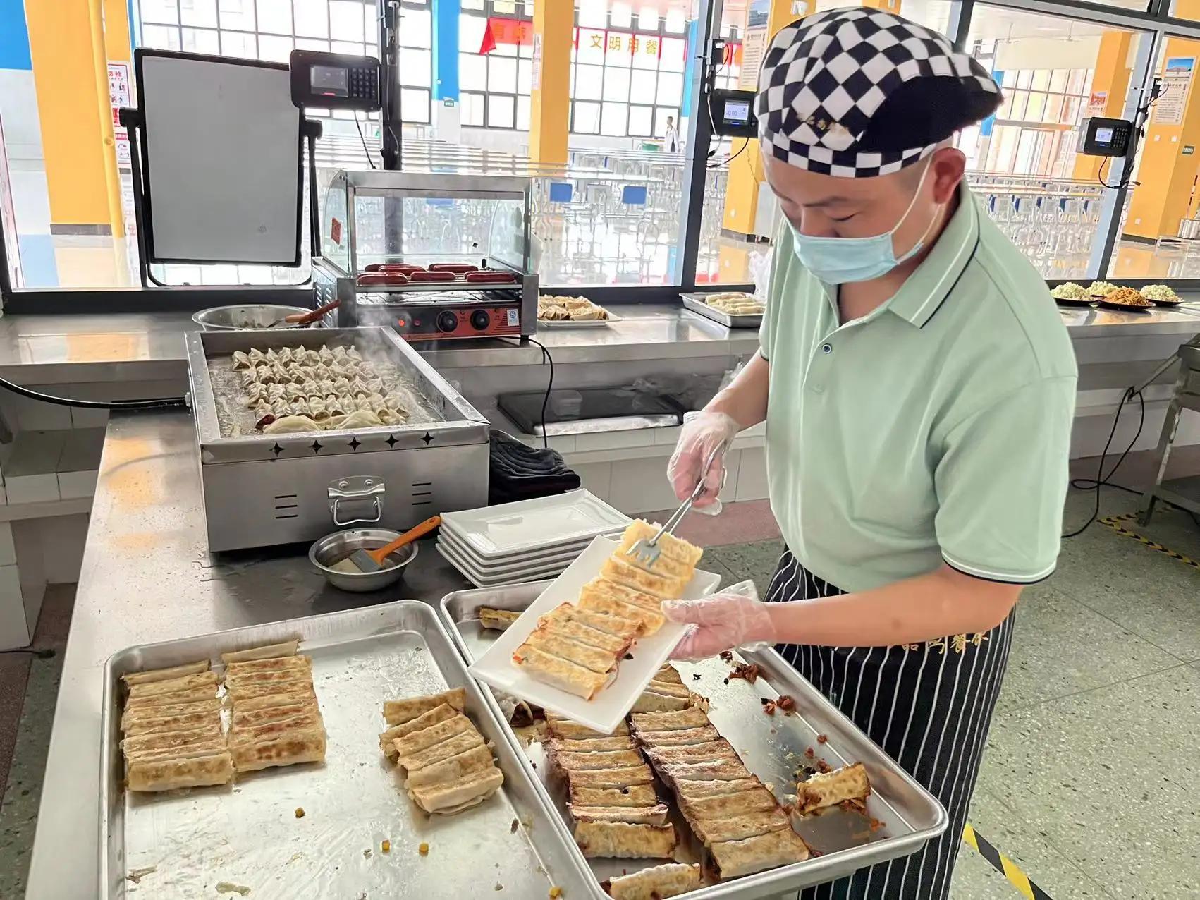 薛城凤鸣中学食堂,枣庄薛城区凤鸣中学
