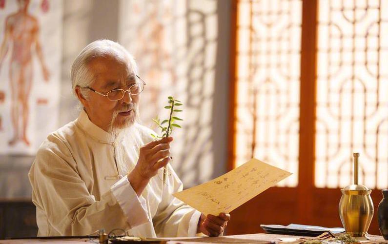 肛周脓肿中药热敷配合三黄膏,三黄散外敷消炎效果怎么样