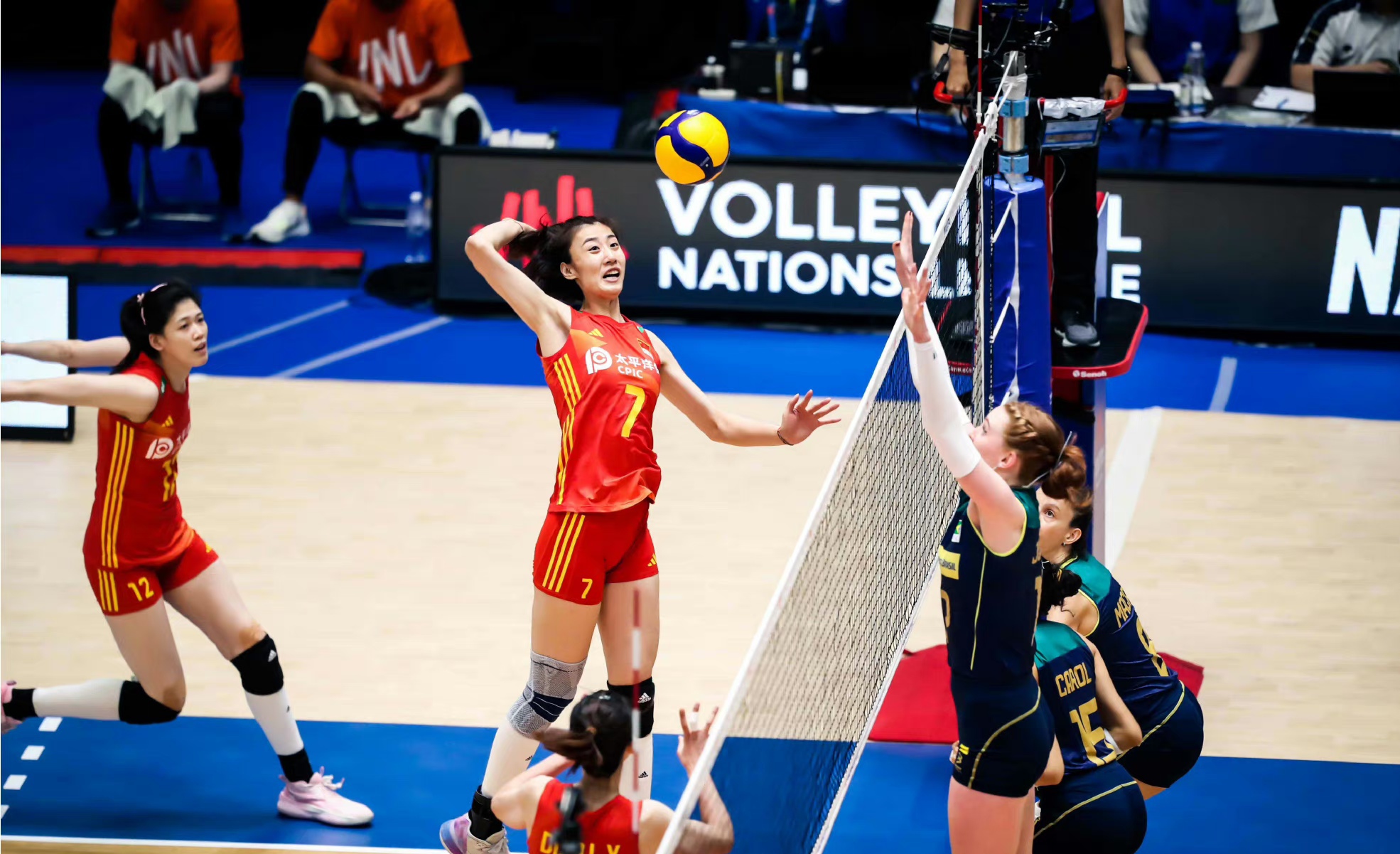 中国女排胜波兰进决赛蔡斌,中国女排李盈莹蔡斌