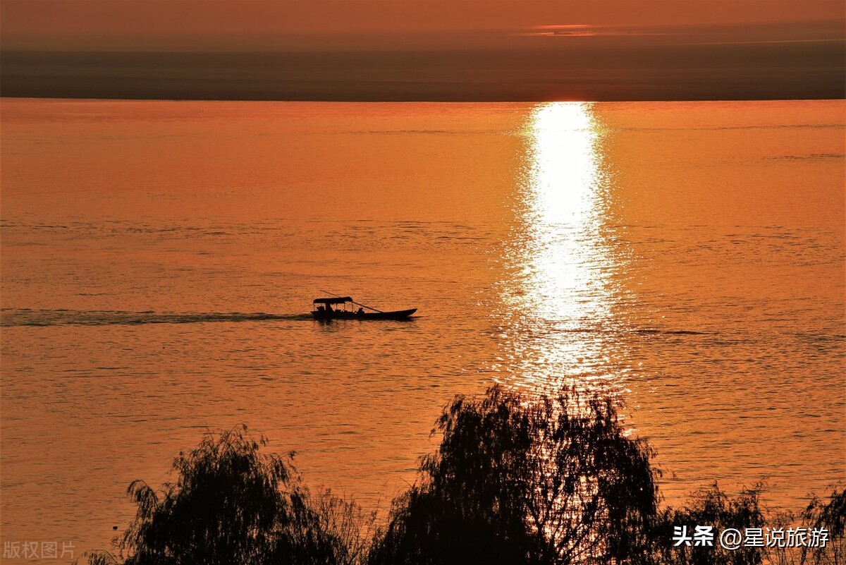 跟着唐诗去旅行100首,跟着唐诗去旅行讲的五首古诗