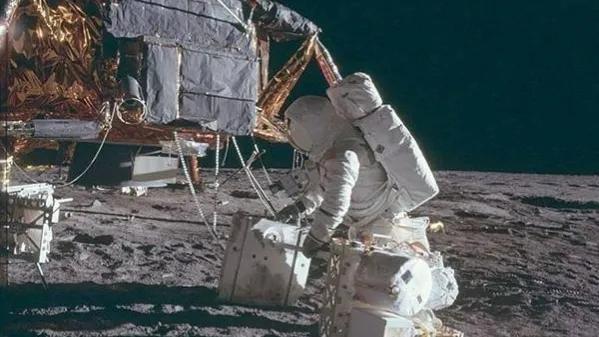 阿波罗登月是真是假视频完整版,阿波罗登月视频曝光