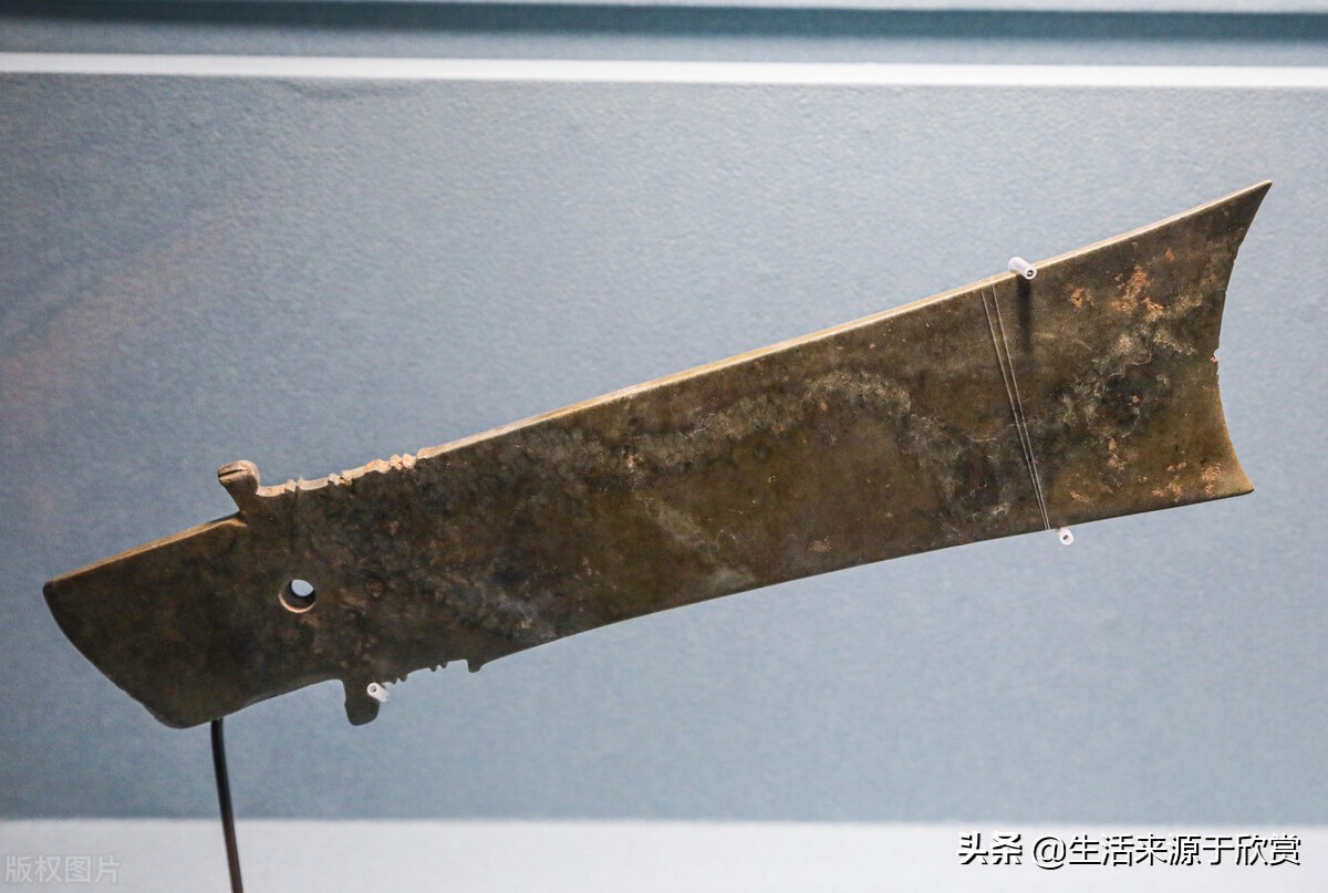 夏朝不是第一个封建王朝吗,夏朝之前中国还有更古老的王朝