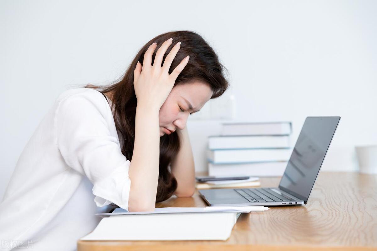 女性阴毛有什么用?由黑变白,预示着什么?医生告诉你答案