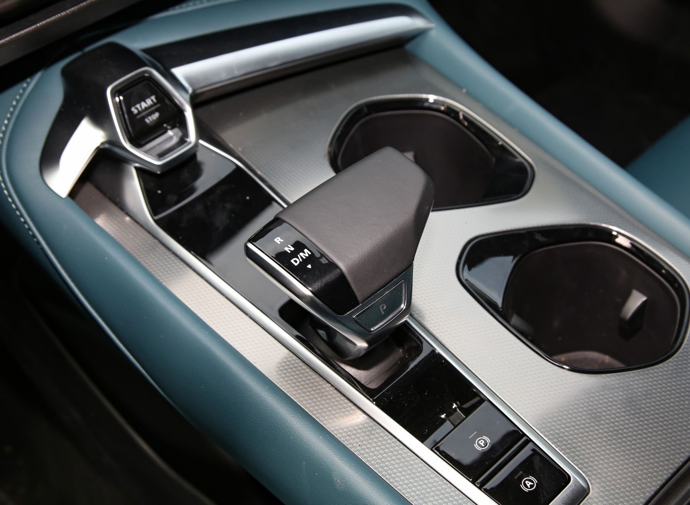 2020款平民双门轿跑,新一代mg7最新官图