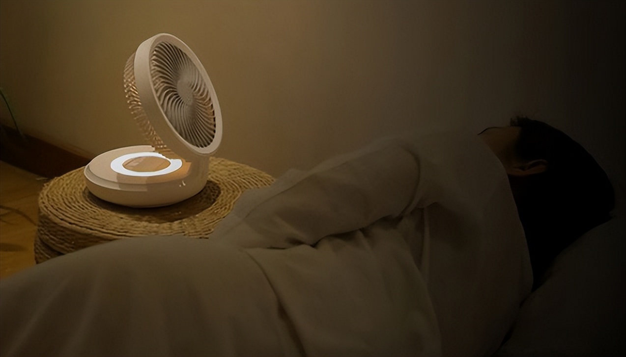 电风扇加湿循环,加湿制冷风扇与循环风扇哪个好