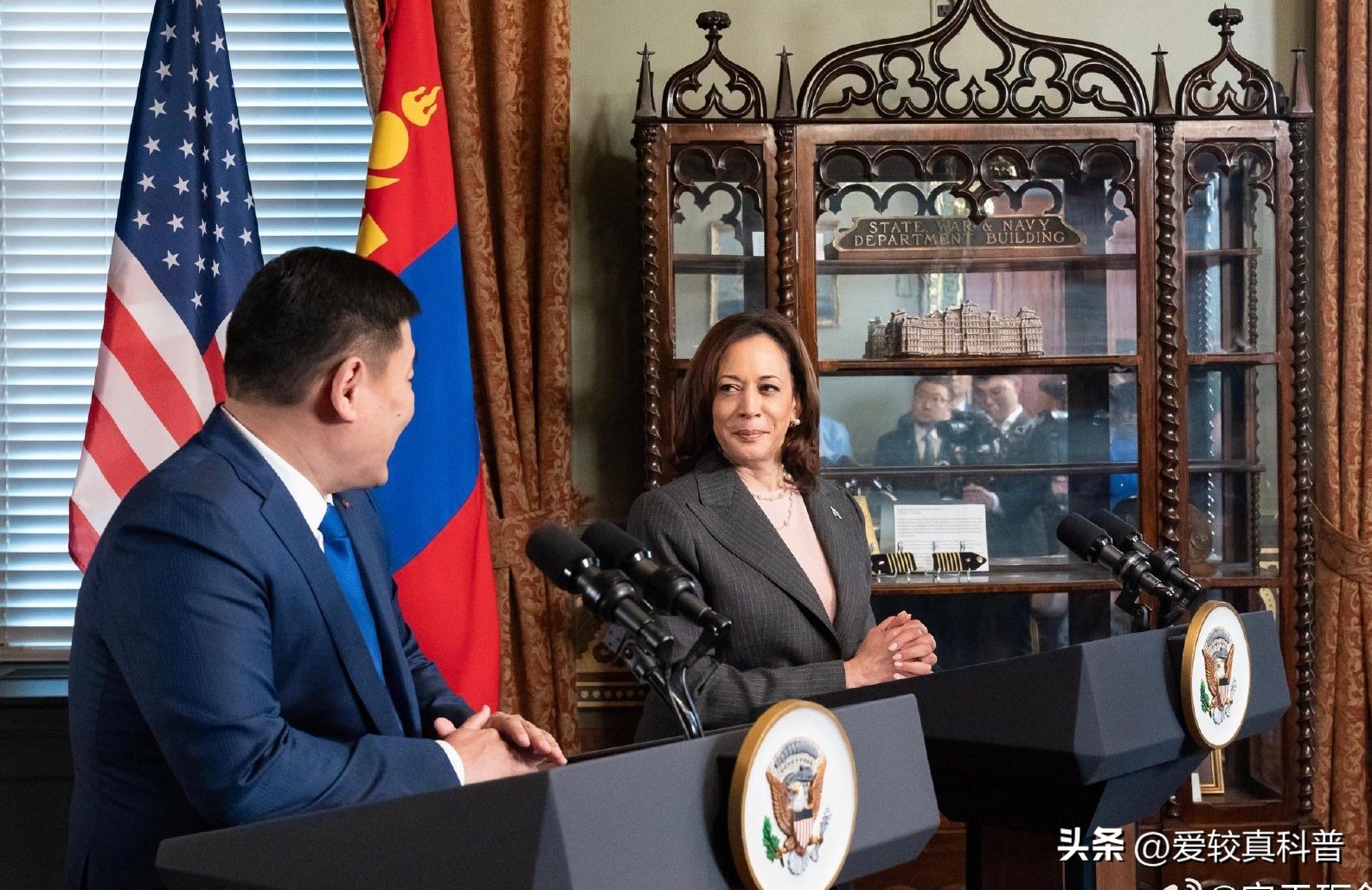 美国想要矿产却不出钱，蒙古亲近美国却找中国借钱？中方一招反制