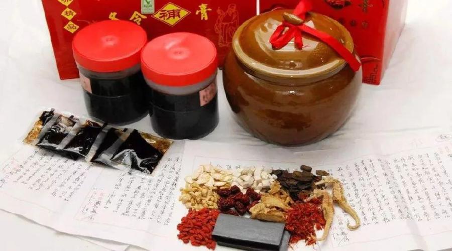 新龙甘消炎膏对痔术后疼痛及水肿的相关效性随机对照临床试验