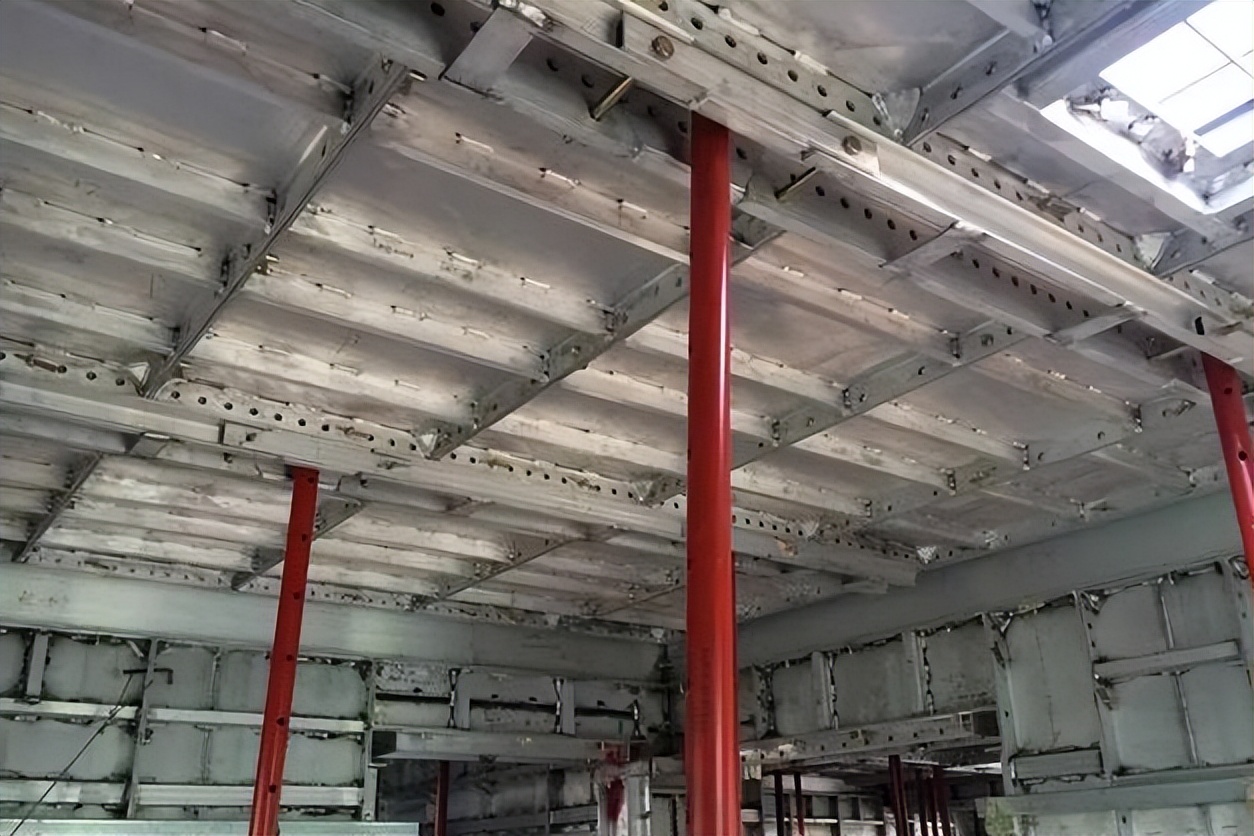 脱模剂塑料模板,塑料模板要不要脱模剂