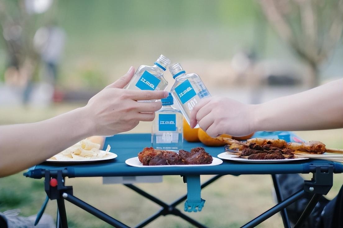 小郎酒和郎酒的区别,小郎酒和什么相似