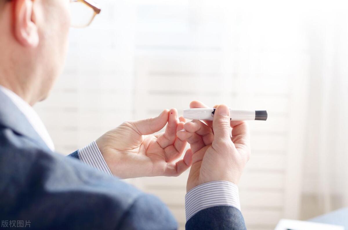 男朋友老说我身上有体香,男友身上有老人味