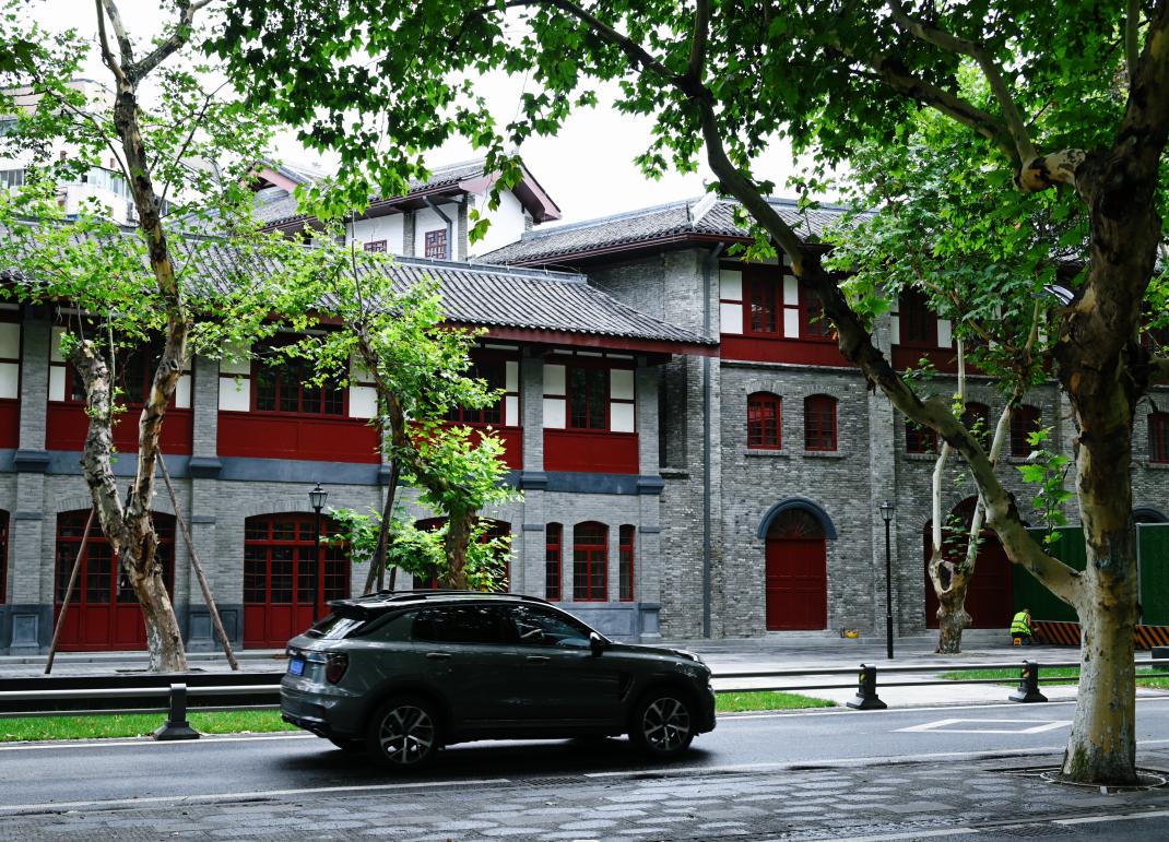 成都好玩的地方网红打卡地免费,成都不踩雷的打卡点攻略