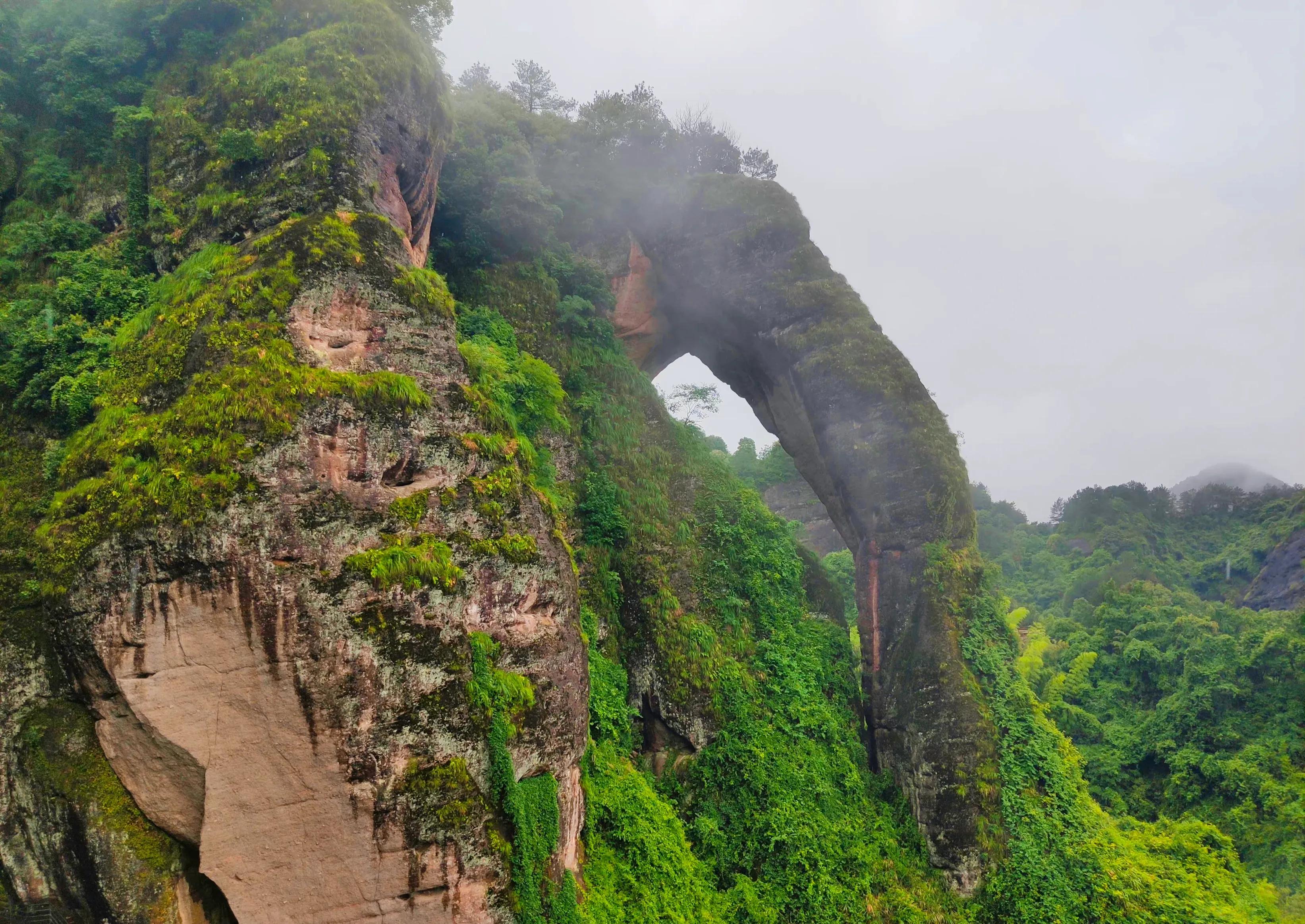 鹰潭市区游玩,去江西鹰潭有什么玩的
