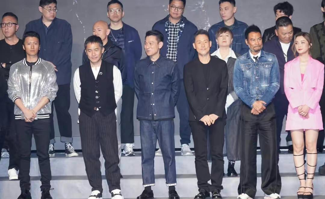 王菲和谢霆锋高调晒照片,王菲与谢霆锋的最新近况