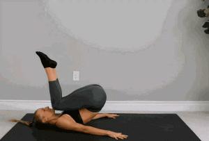 如何一分钟练出超级明显的马甲线,怎样在七天内练马甲线