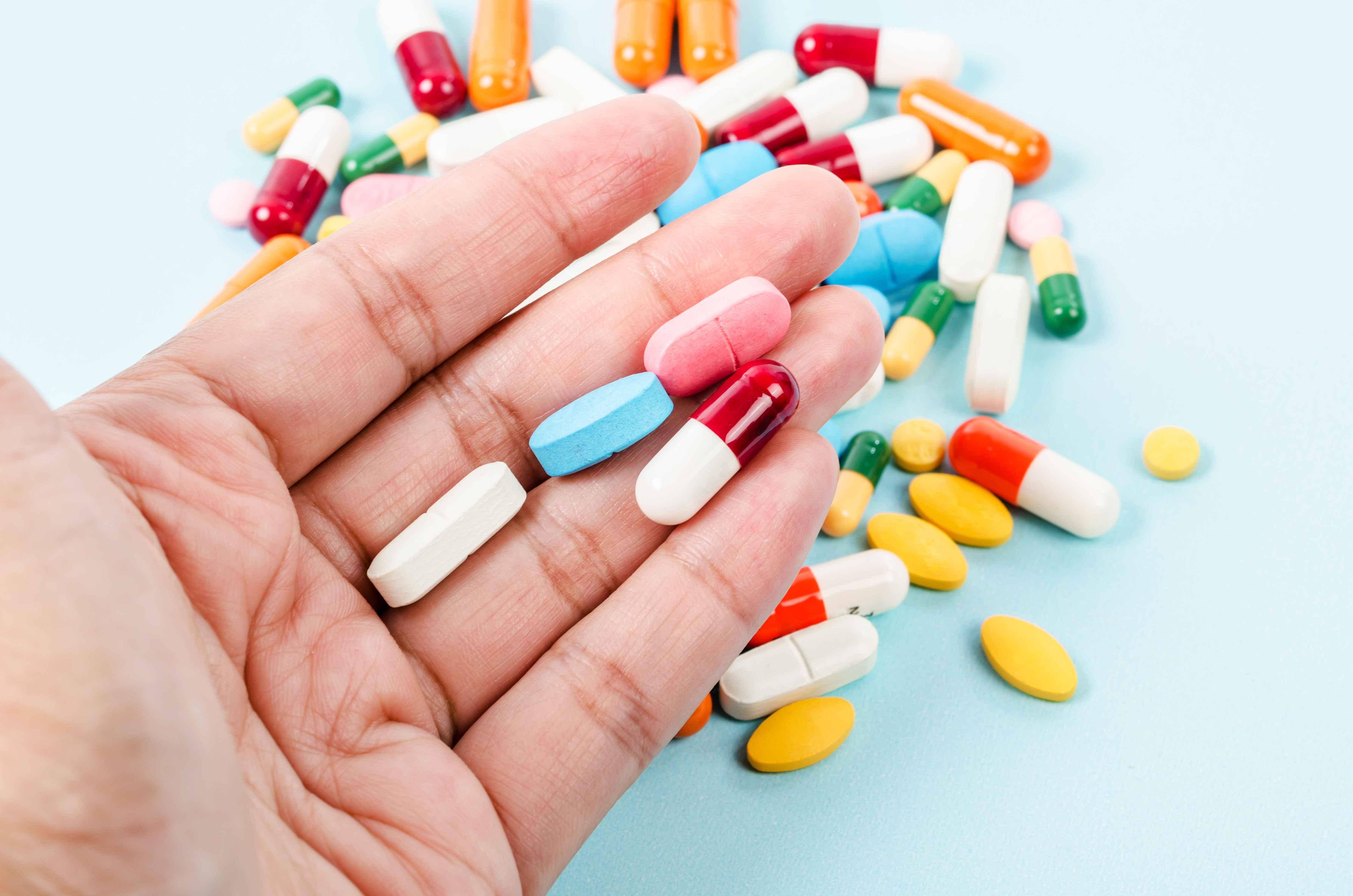 健康科普胃病反复发作该如何防治,一年胃病发作几次称为反复性胃病