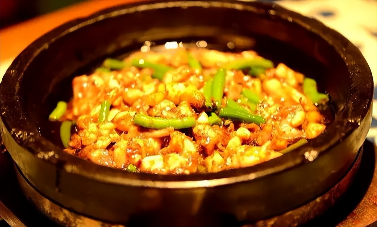 江湖上最霸气菜名,最个性的江湖菜店名