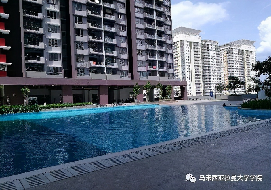 鎷夋浖澶у瀛﹂櫌,鎷夋浖澶у浣嶇疆