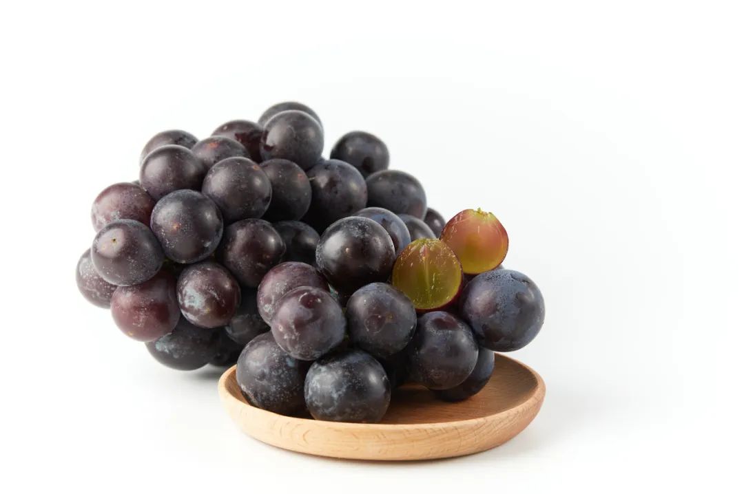 水果店老板不让挑水果,果农不会告诉你的挑水果技巧