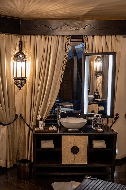 哈伊马角利兹卡尔顿,哈伊马角沙漠丽思卡尔顿酒店