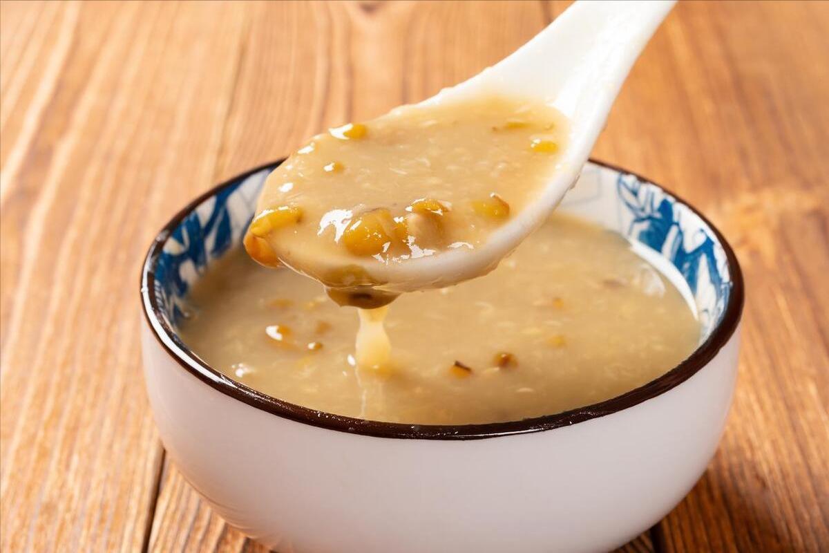 煮红豆边煮边加水,红豆和绿豆怎么煮得会烂得快