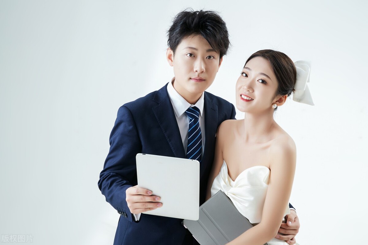 “妞妞”“端午”要有新妈了!网红宠物博主小马甲求婚成功