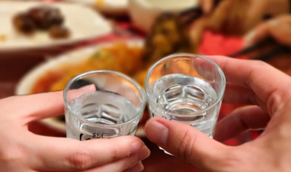 盘点十大最好喝的白酒,超市好喝一点的白酒有哪些