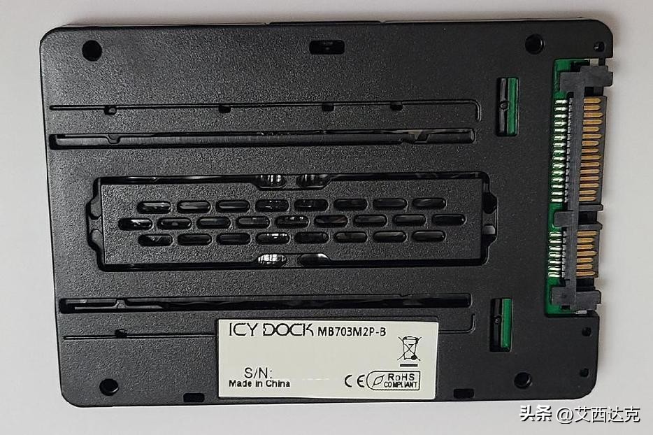 【开箱简测】ICYDOCKMB104U-1SMB硬盘读取器功能简测