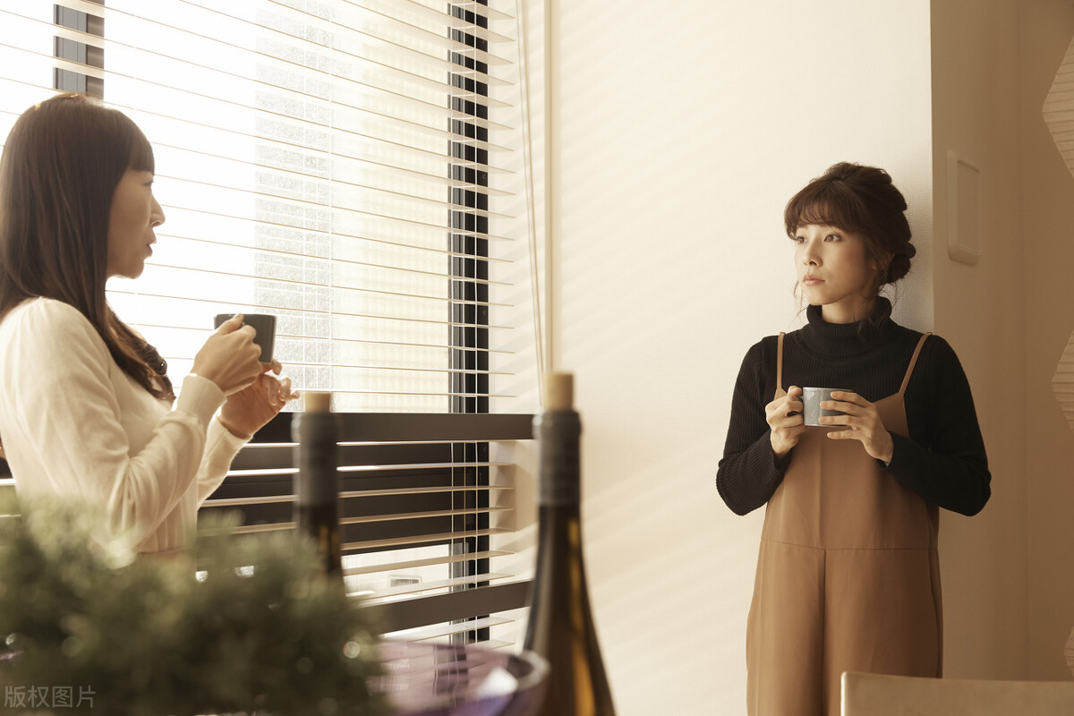 故事邻居完整版,邻居帮忙照看小孩出事