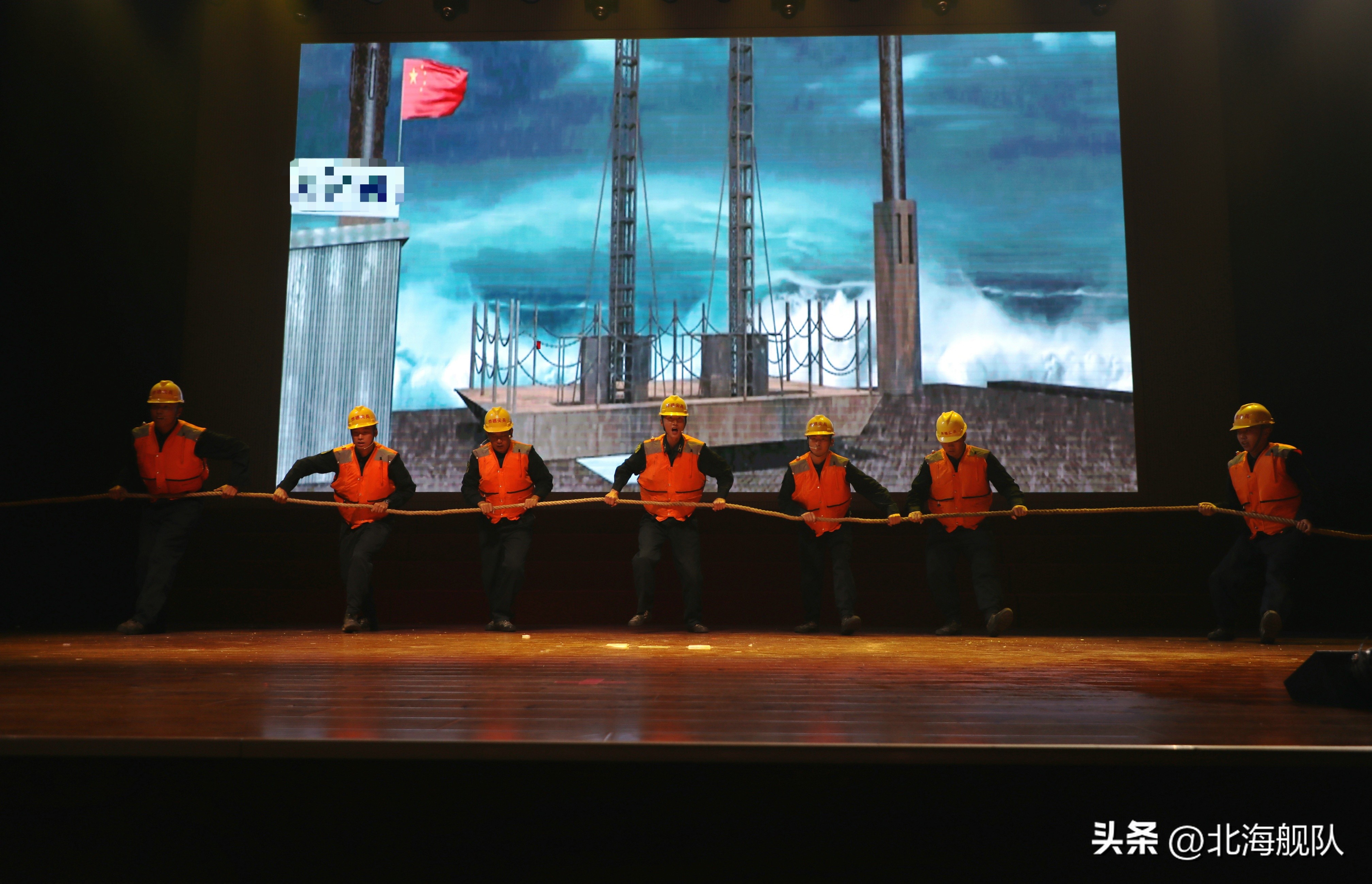 沉浸式舞台演出精彩上演,这场表演确实很震撼