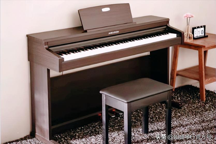 初学者电钢琴买哪一款比较好,300-500元电钢琴推荐初学者送琴架