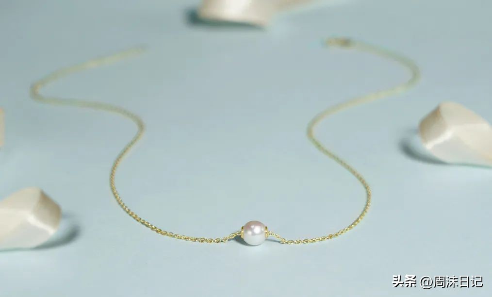 30岁适合戴什么样的珍珠,细长脖子适合戴什么样的珍珠