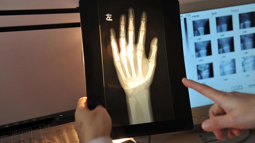 骨龄提前又不高能打生长激素吗,骨龄超前身高偏矮