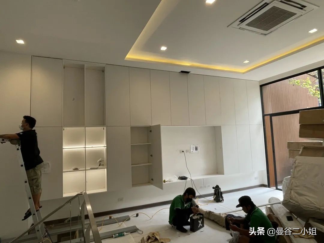 泰国自建豪华别墅,四川美女在泰国买房