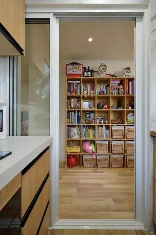 客厅做地台代替沙发的效果图,不买沙发打地台效果图