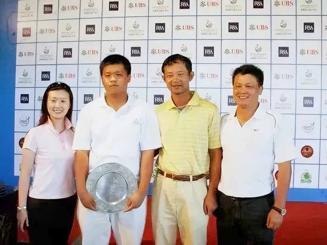 沈嵘足球集锦,沈嵘高尔夫球