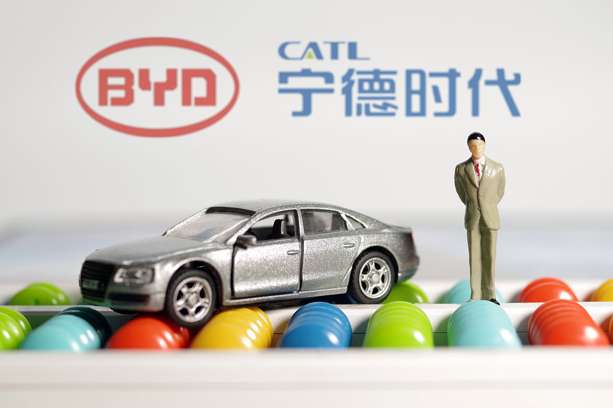 首富十大排名中马云马化腾,2020马云和马化腾谁是首富