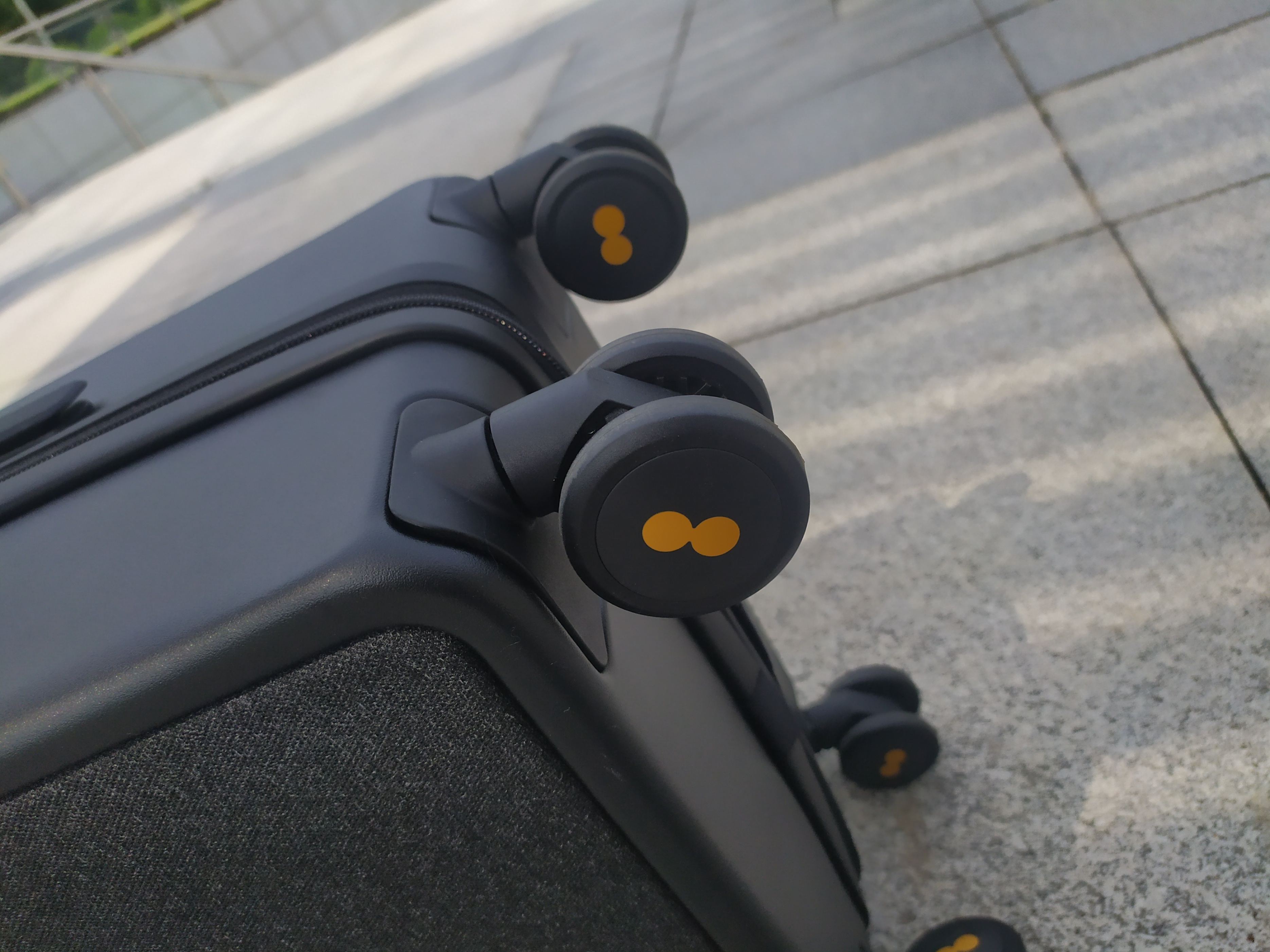 8号地平线行李箱测评,地平线8号行李箱推荐测评