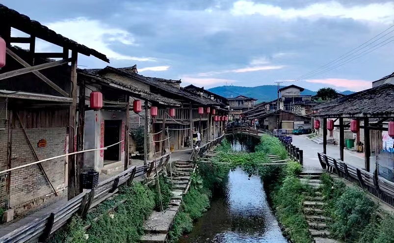 重庆比较冷门又好玩的古镇,浙江十大冷门古镇排行榜