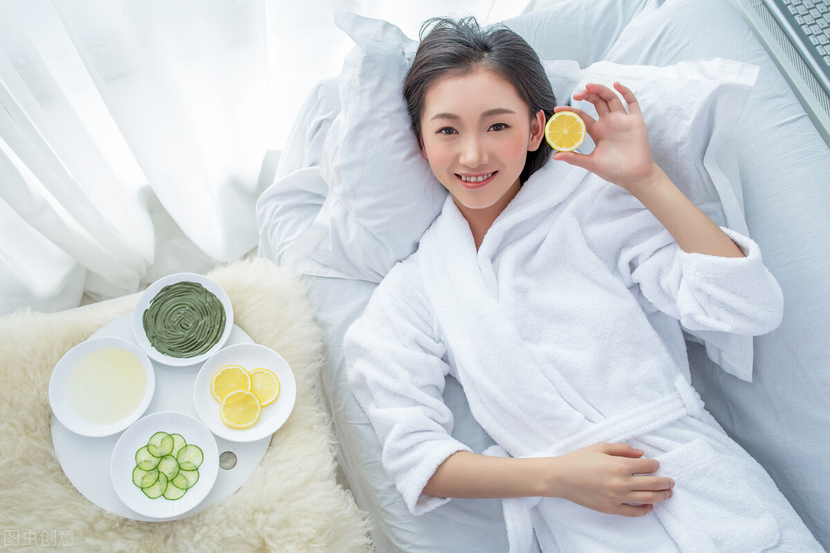 女生最近工作很忙该怎么找她聊天,女生工作很忙没时间聊天怎么办