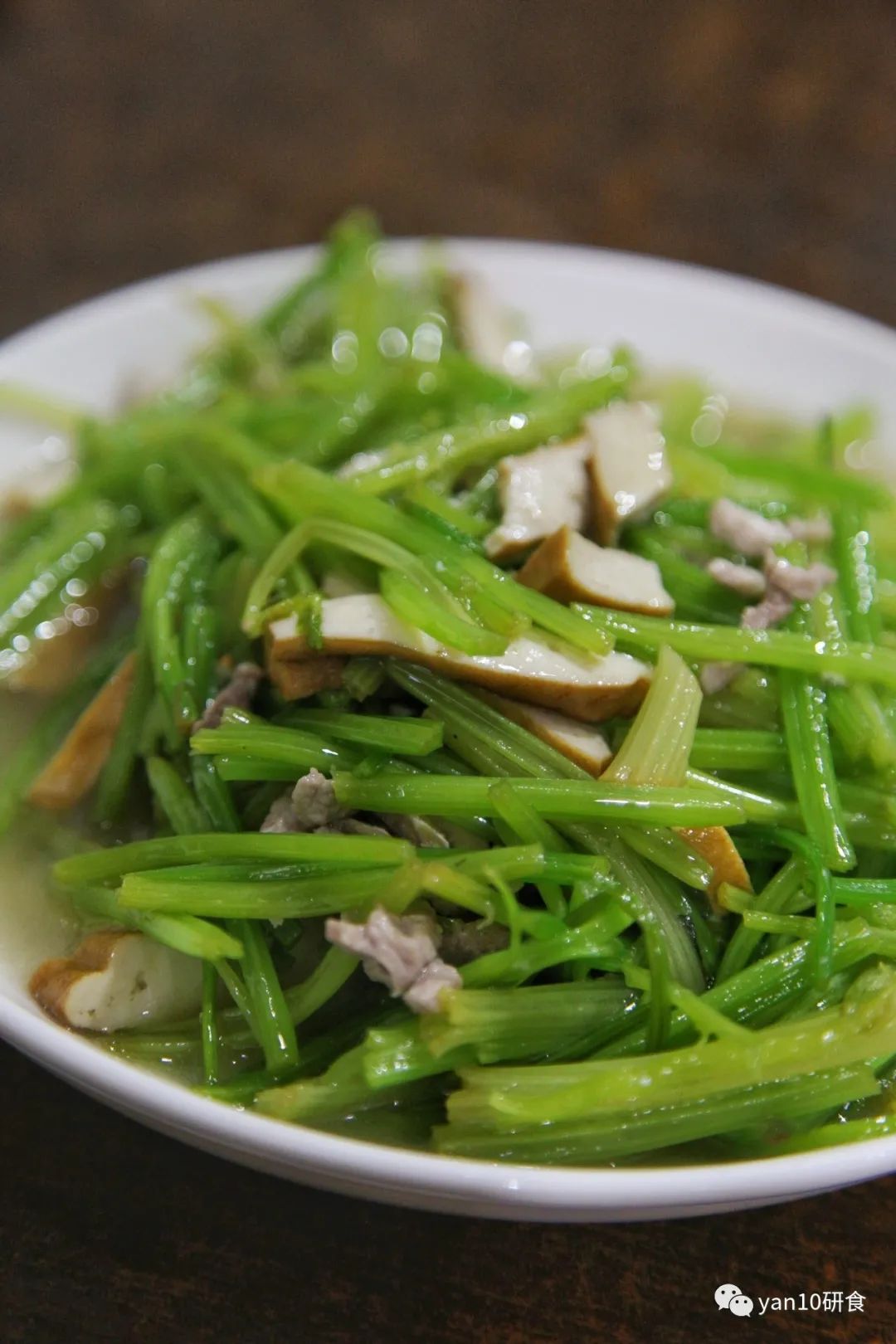 逛海宁皮革城每座都是卖啥的,海宁皮革城如今还值得逛吗