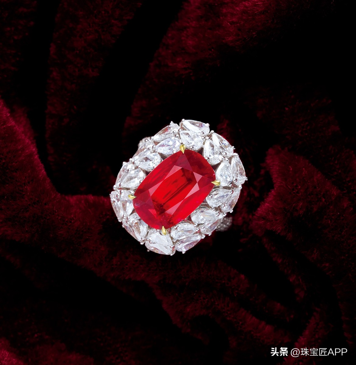 成交128件，拍出8689万人民币！54张珠宝大图，直击2023西泠春拍