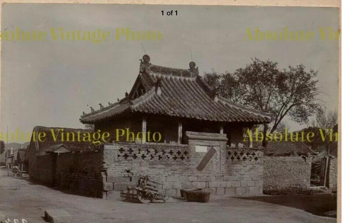 花楼女子媚态撩人,丰乳肥臀,30张真实影像惊艳时光