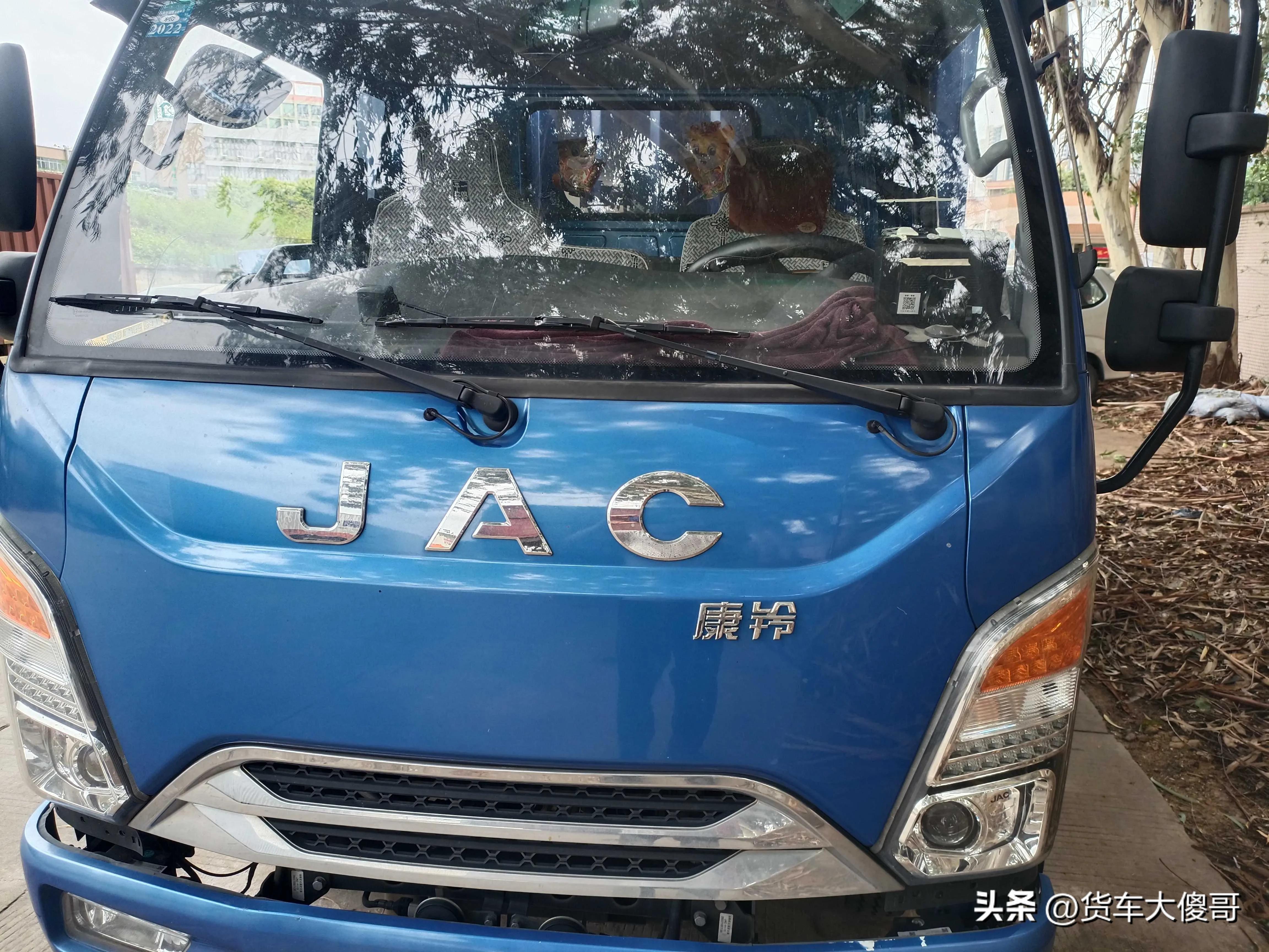 7到8万公里的车应该换哪些东西,6万公里的汽车一般都需要换什么