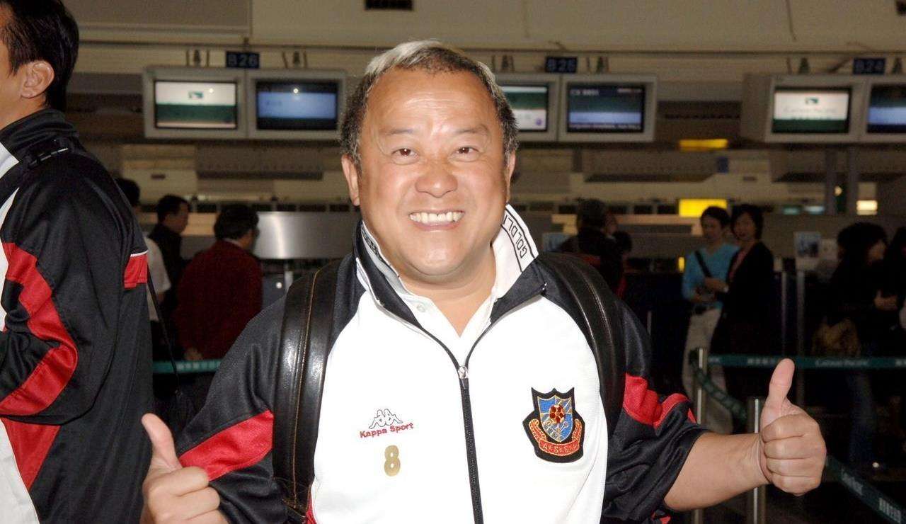 人比人气死人！这8位明星不但名气大，还个个“身怀绝技”