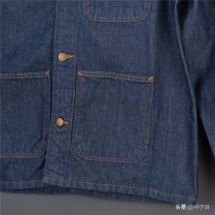 丹宁牛仔外套搭配,丹宁牛仔外套怎么搭配