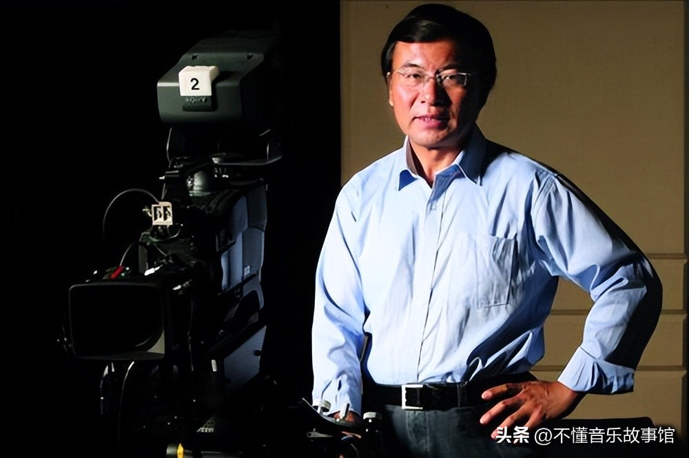 中国十大足球知名解说员,中国体育十大顶级人物