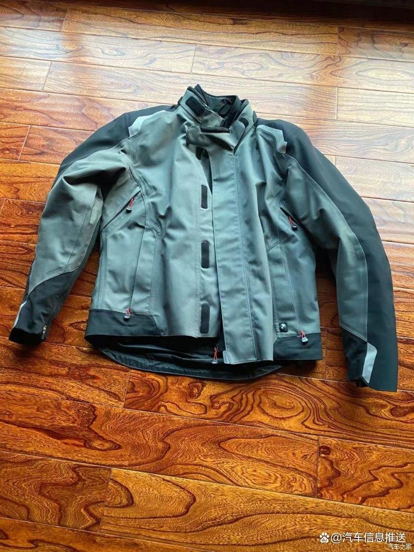 骑行必备的10件装备,新手入门要买什么骑行装备