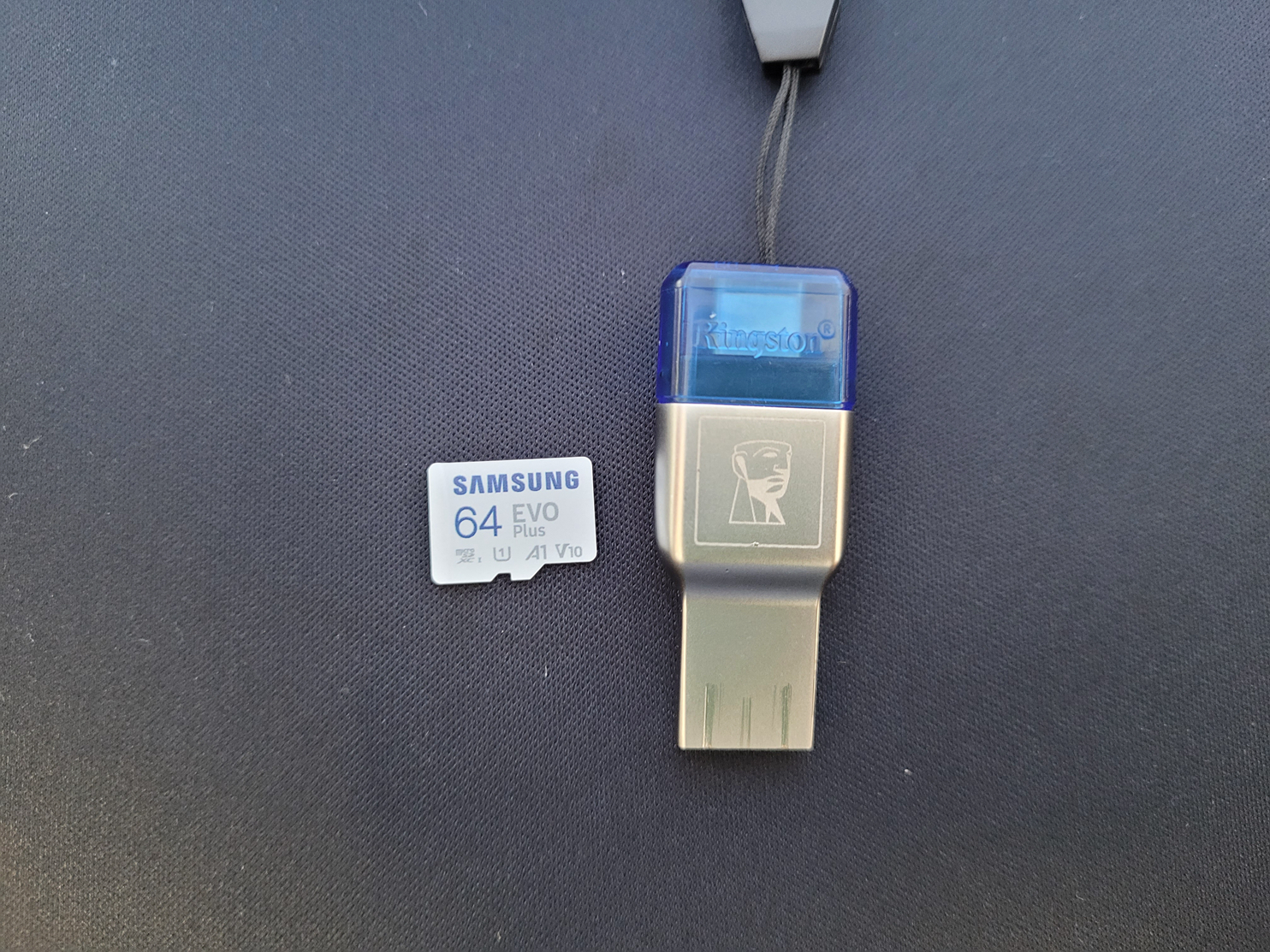 SAMSUNG64GBTF白卡上手轻体验