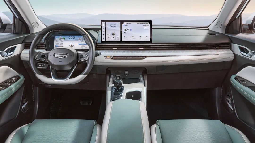 全新一代amgc43曝光,性能炸裂双门四座实拍amgc43轿跑