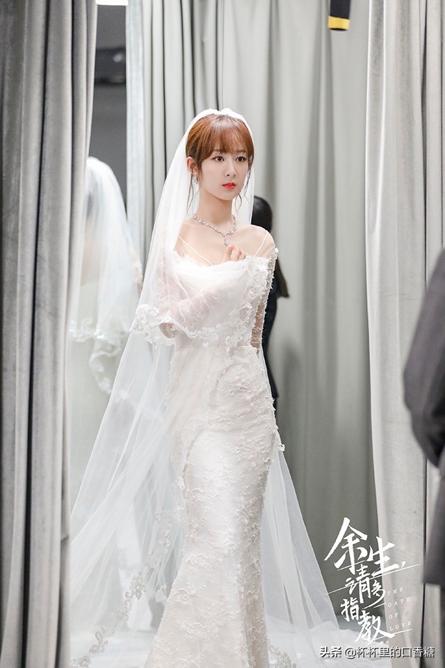 杨紫白鹿礼服图片,杨紫关晓彤刘亦菲程潇白鹿祝绪丹